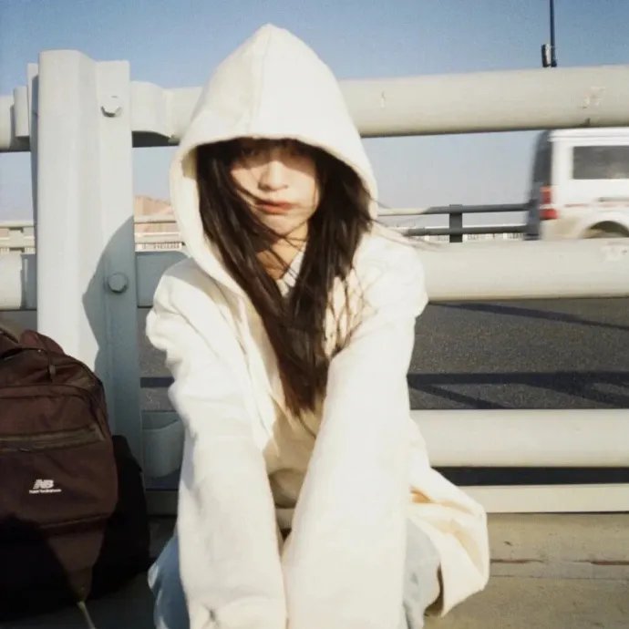 分家住破屋，不，我银子都花不完